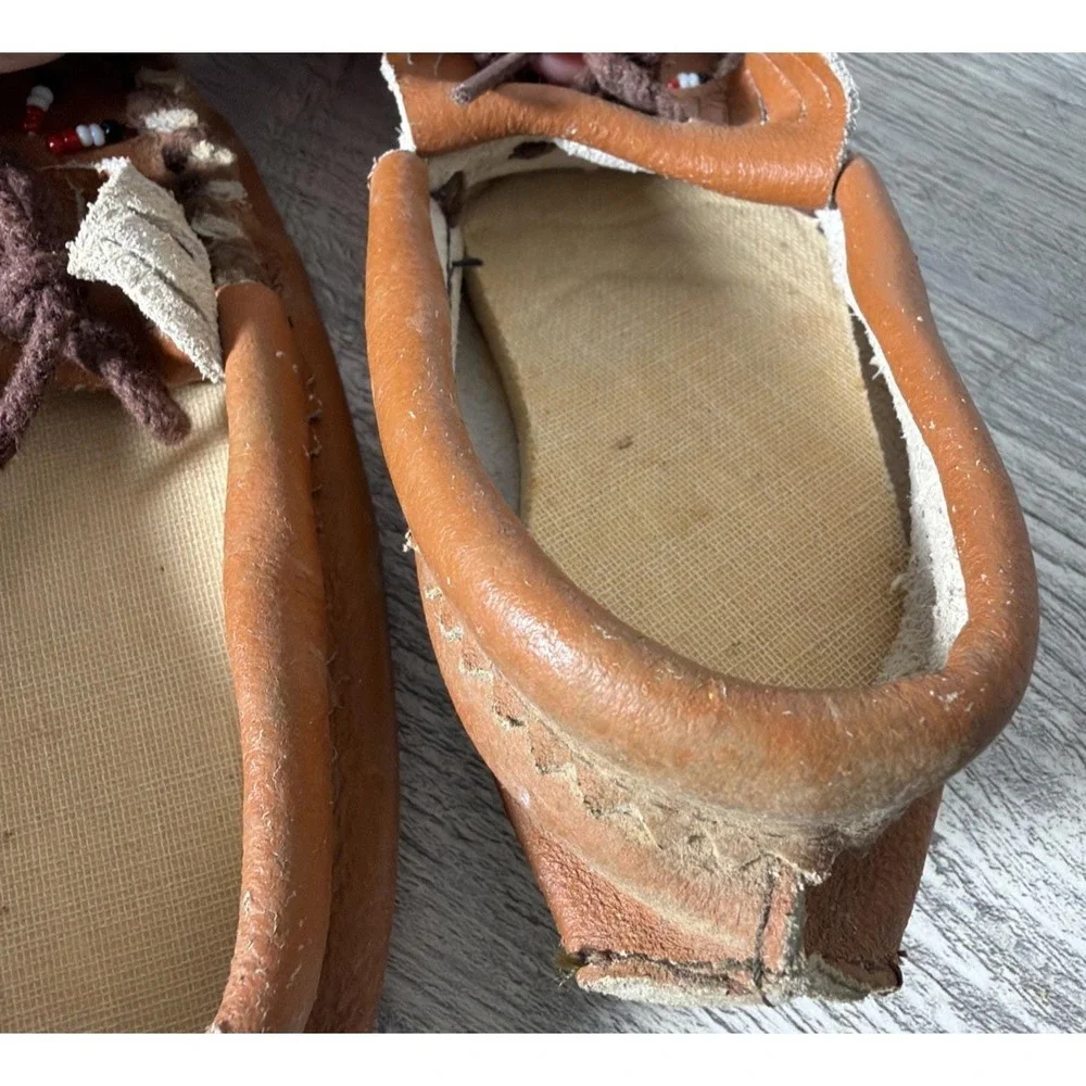 Vtg Handmade Beaded Leather Moccasins Infant Toddler Brown Soft Leather Size 6